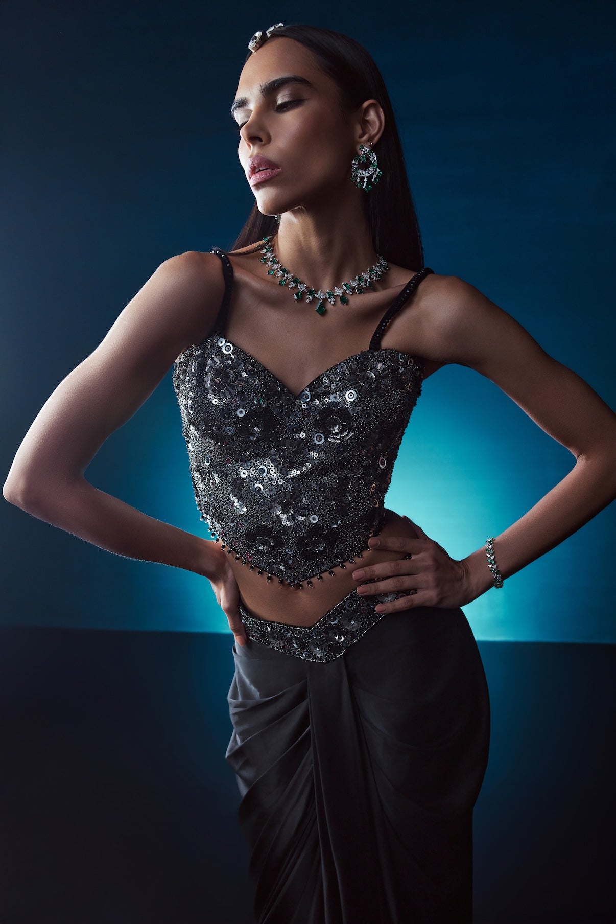 BLACK CORSET DRAPE SAREE SET