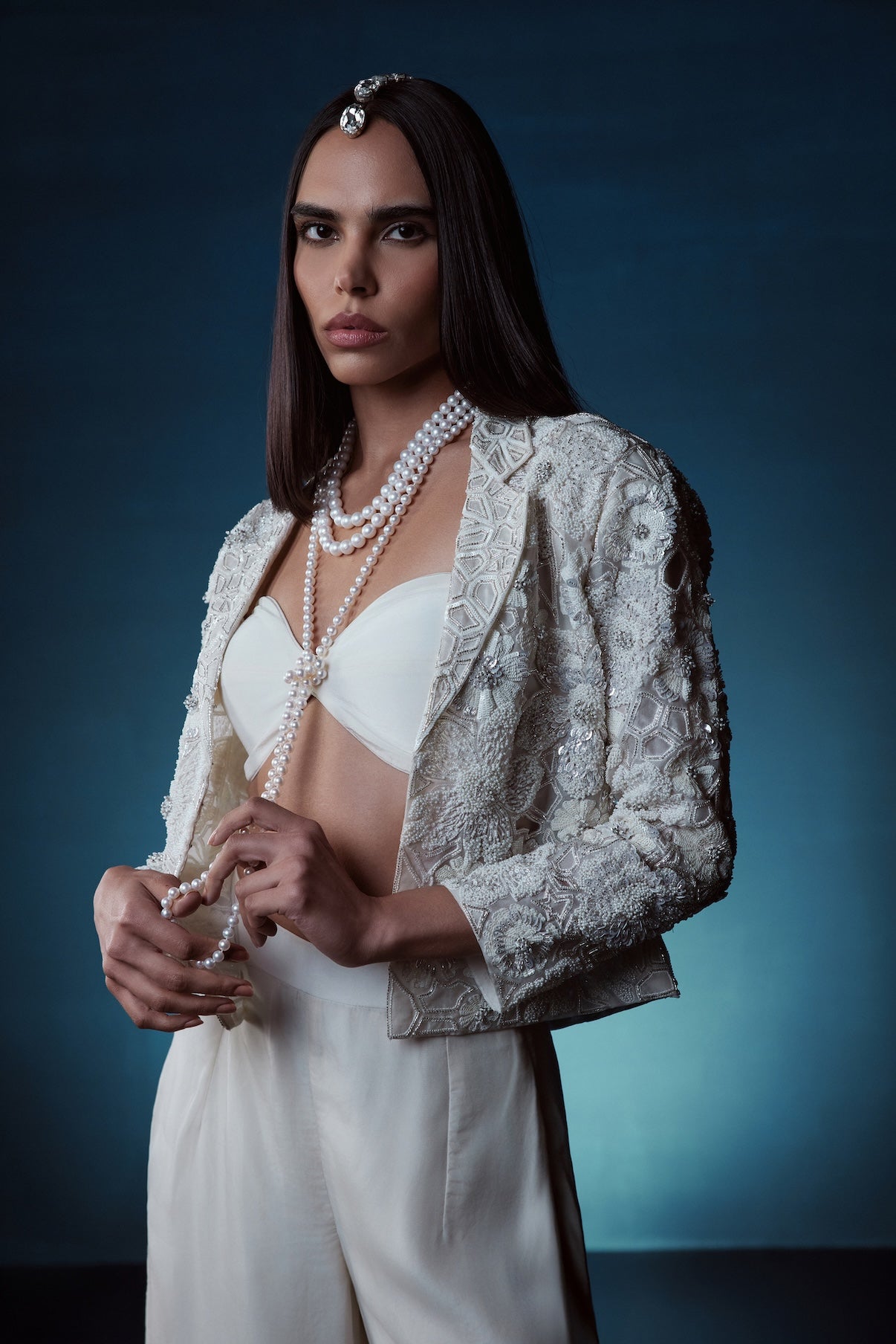 IVORY EMBROIDERED SHORT JACKET WITH PANTS SET