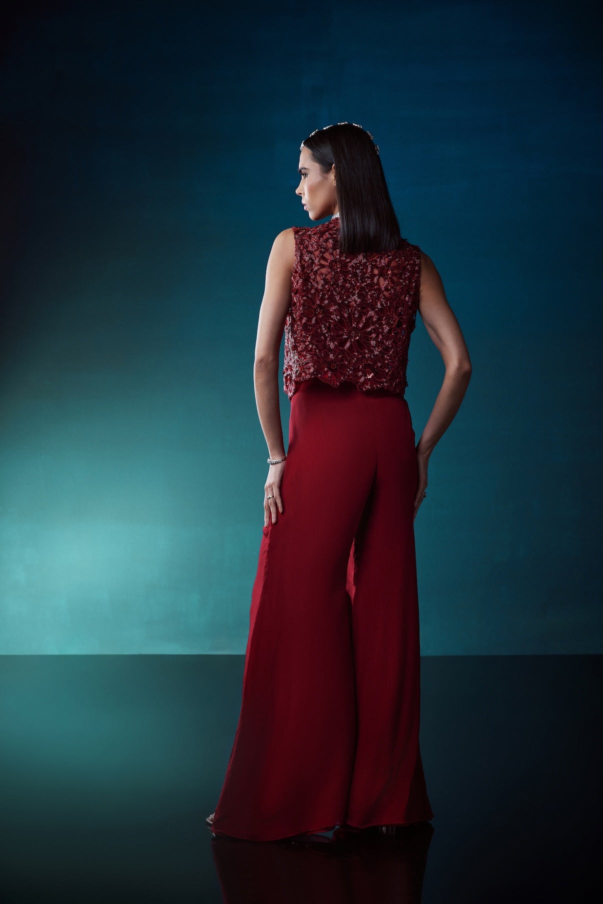 RED SHORT JACKET- PANT SET