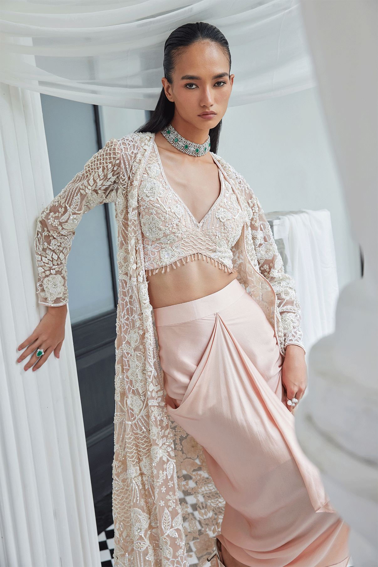 PINK APPLIQUE JACKET SET WITH AN UPSKIRT