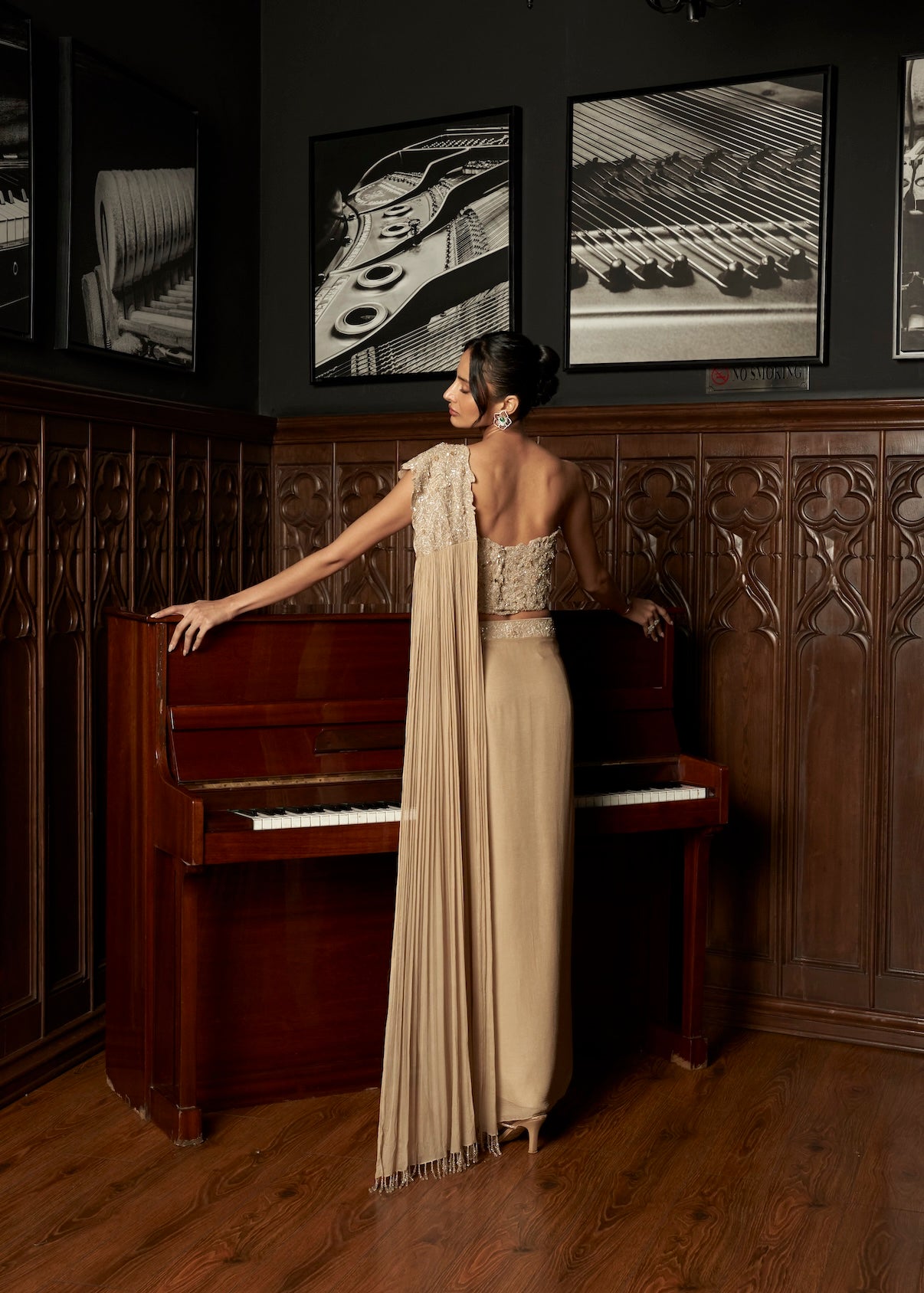 BEIGE CORSET DRAPE SAREE SET