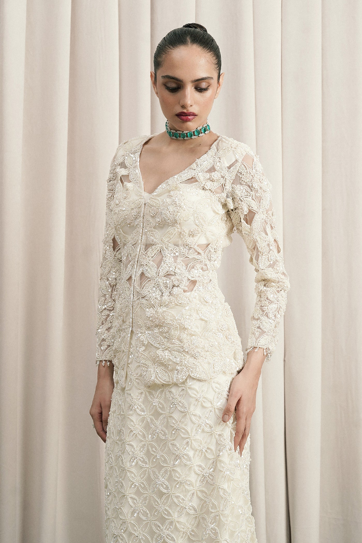 IVORY EMBROIDERED OPEN JACKET SET WITH SKIRT