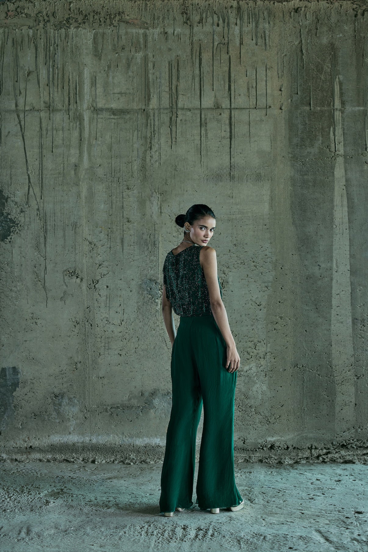 EMERALD CRYSTAL JACKET WITH PANTS SET