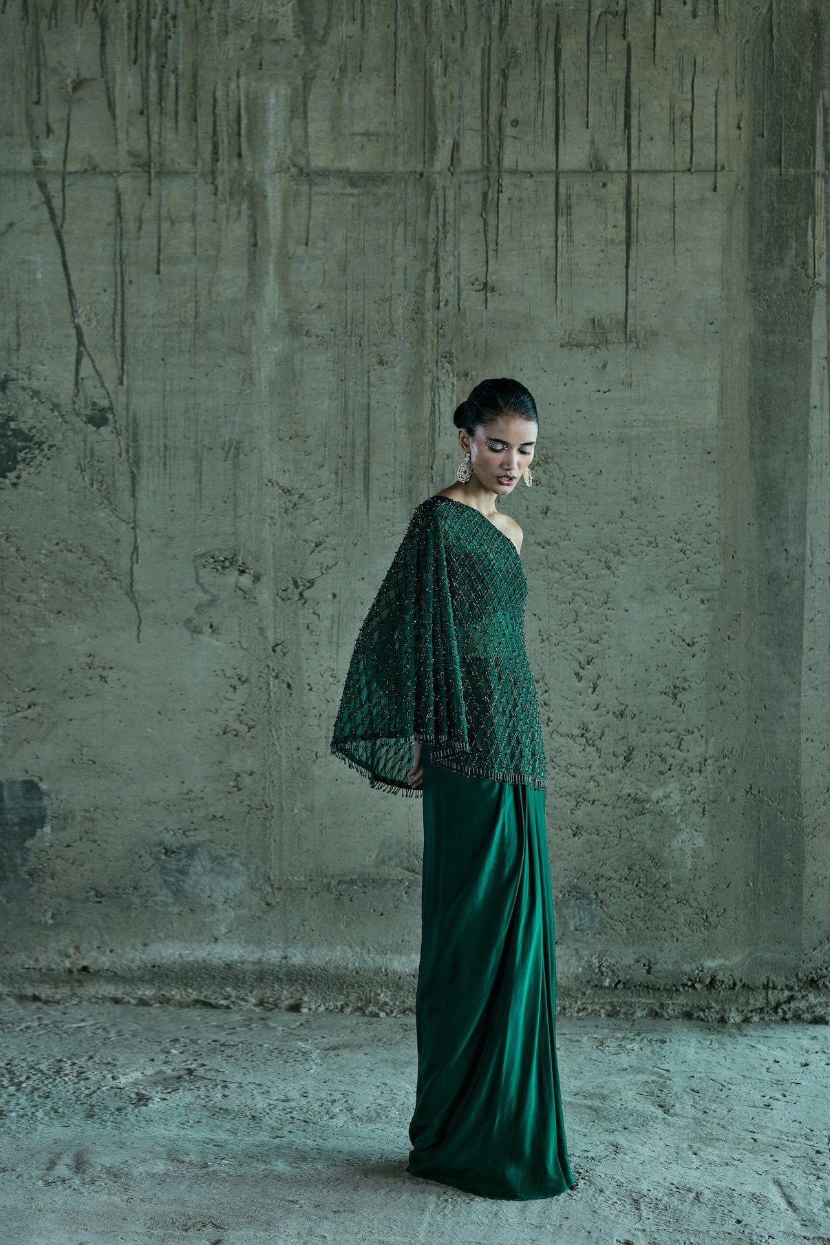 EMERALD OFF SHOULDER CAPE WITH BUSTIER AND SKIRT