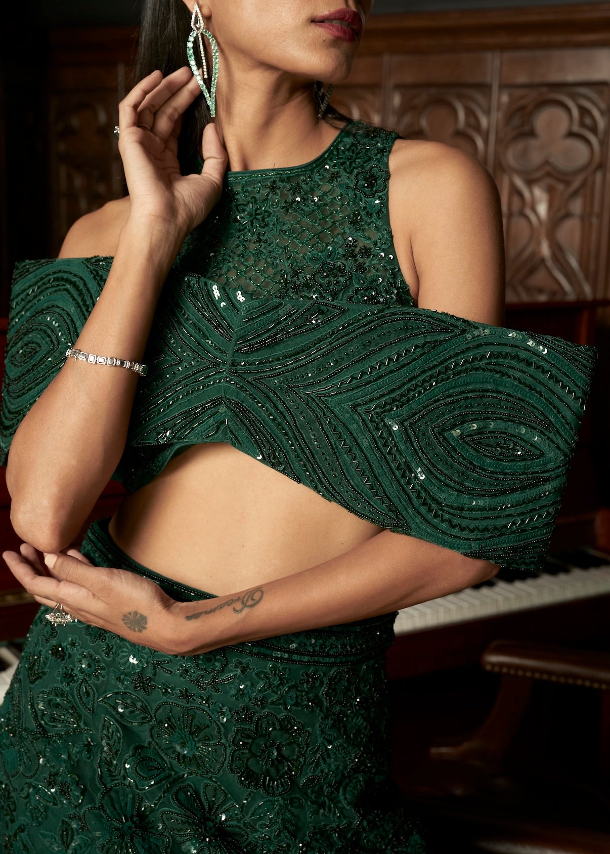 EMERALD INDOWESTERN TOP-SKIRT SET