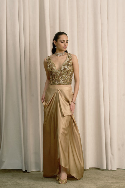 BEIGE EMBROIDERED TOP WITH PICK-UP SKIRT