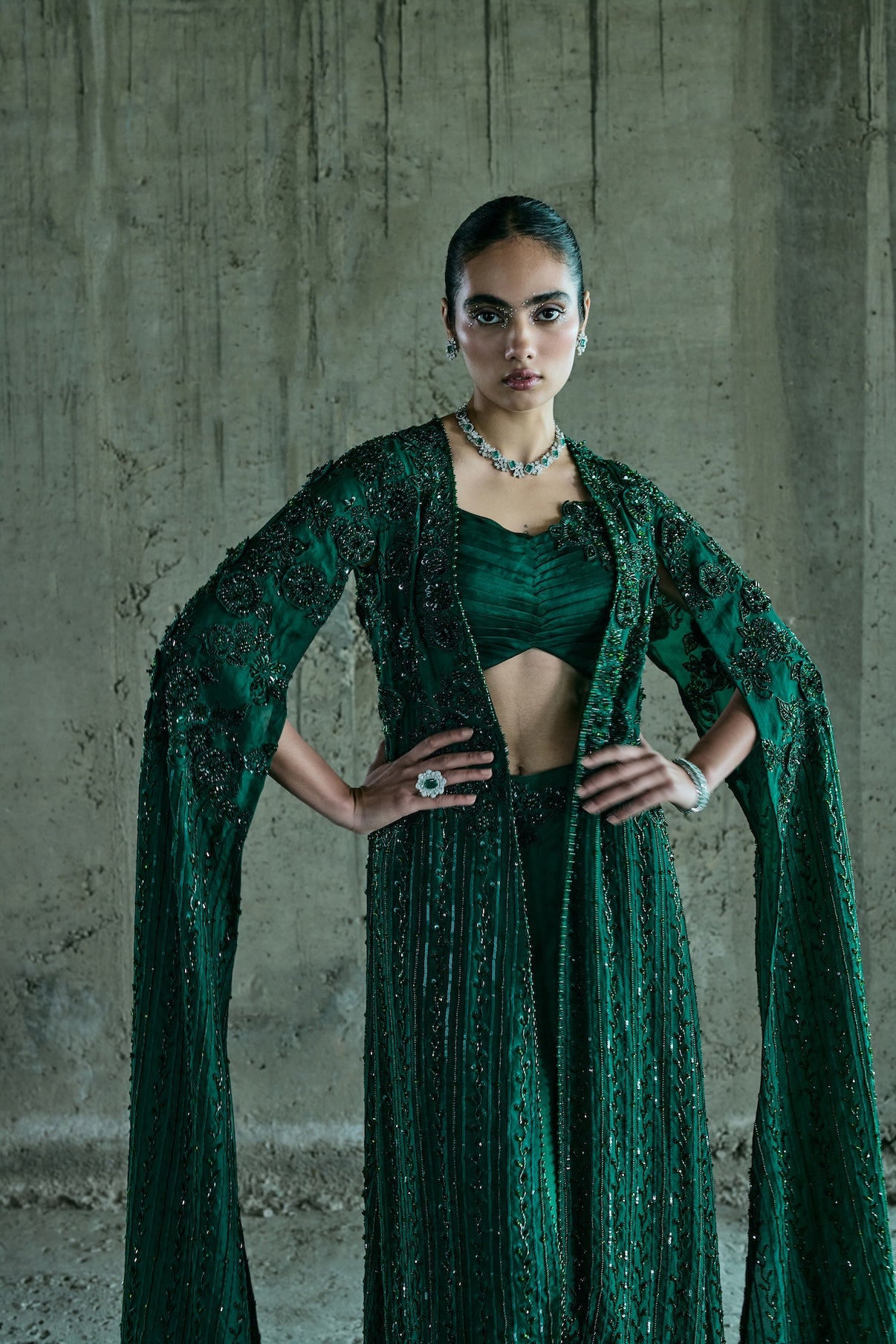 EMERALD LONG CAPE SET WITH BUSTIER AND SKIRT