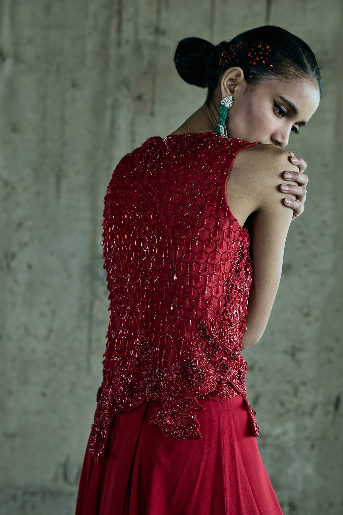 RED ASSYMETRICAL TOP WITH FLOWY PANTS SET